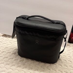 Hydro Flask Black Lunch Bag